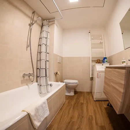 Flow Winkel Apartment Merano